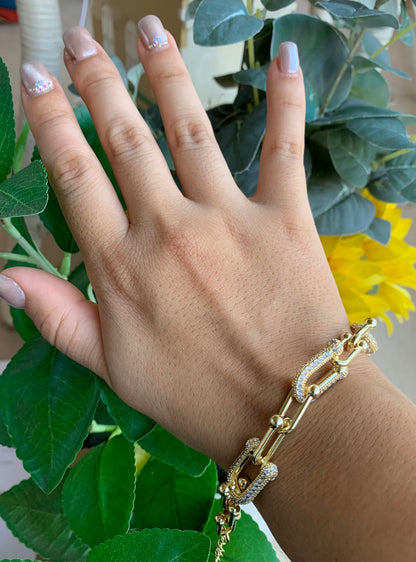 Victoria Link Bracelet