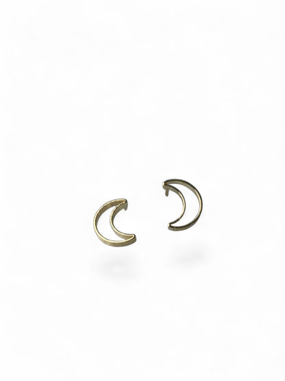 Moon Crescent Stud